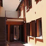 R&b Giardino 34 Bed and Breakfast Φορλί