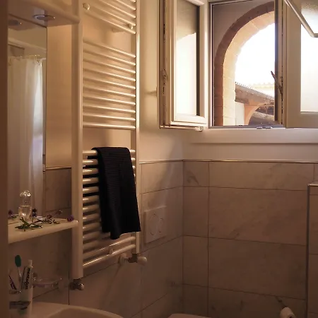 R&b Giardino 34 3* Forlì