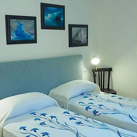 R&b Giardino 34 Bed and Breakfast Φορλί