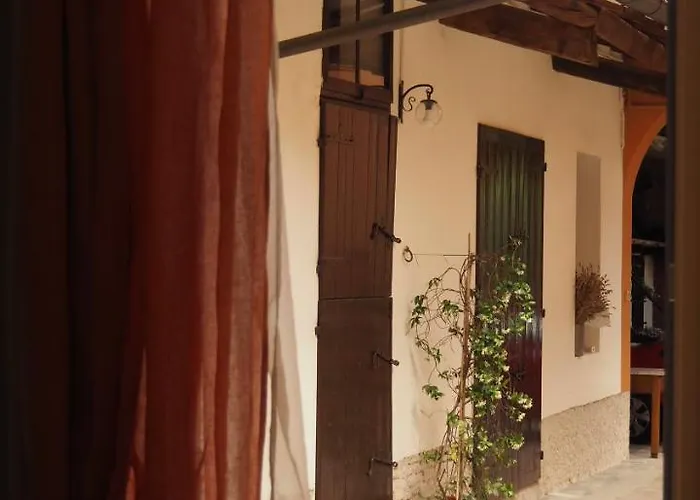 R&b Giardino 34 3* פורלי